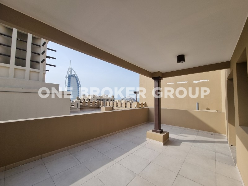 READY 4BR+Maids+Terrace by Burj Al Arab.-pic_1